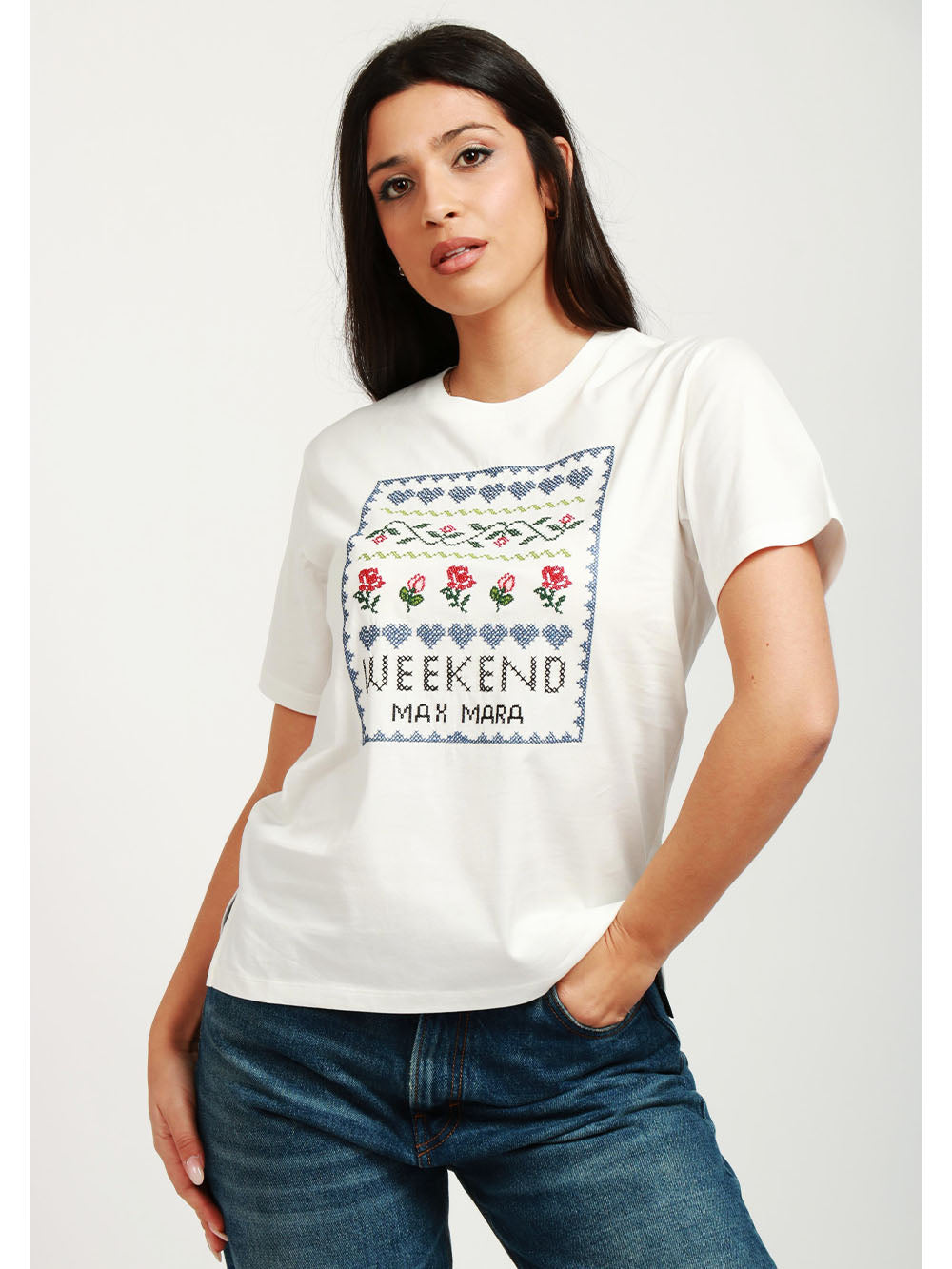 WEEKEND MAX MARA T-Shirt Cabina Girocollo in Cotone Bianca con Ricami Floreali Bianco/blu/rosso