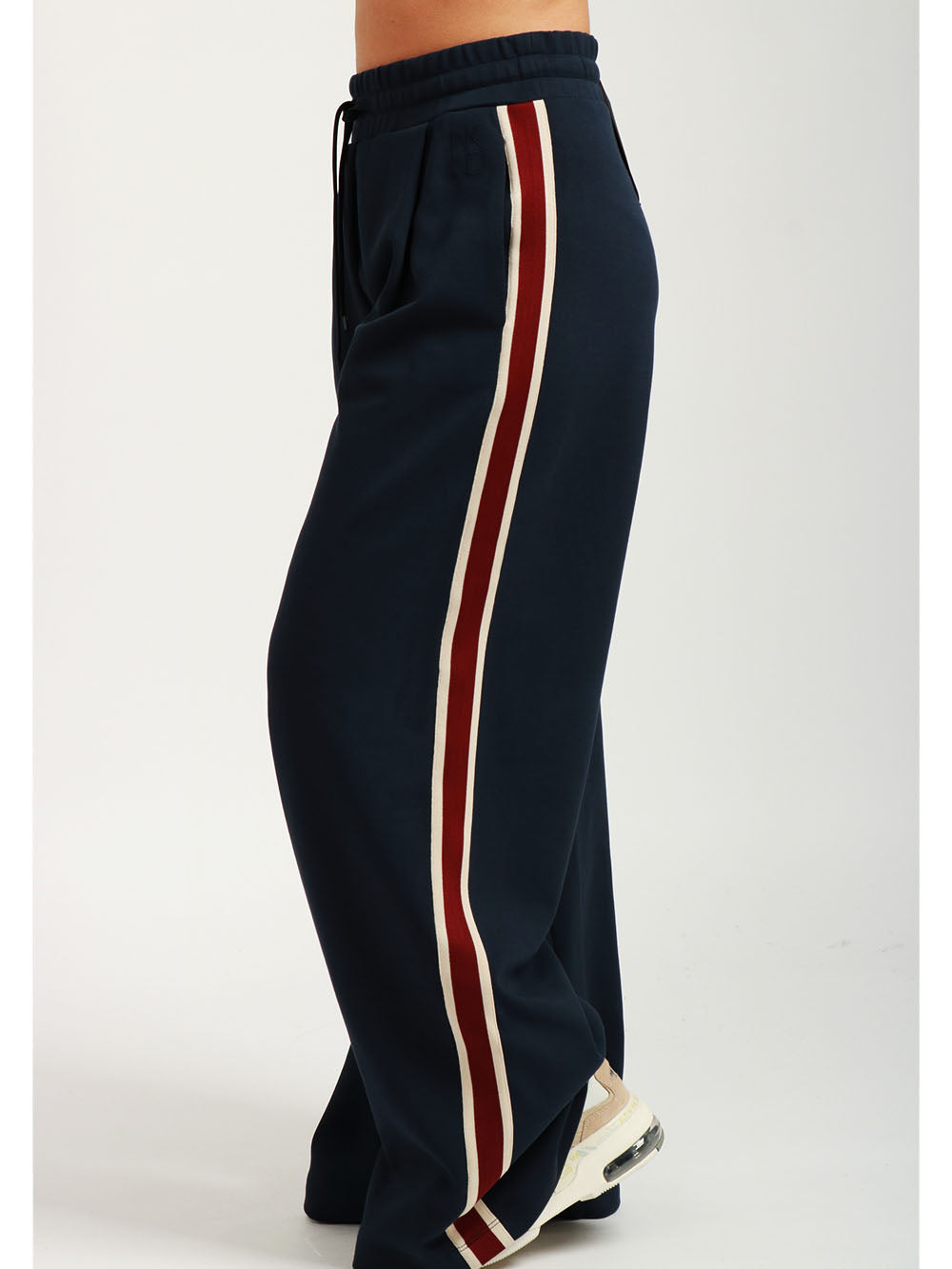 WEEKEND MAX MARA Pantaloni Marsala Jogger a Palazzo Blu con Banda Rossa Blu/bordeaux