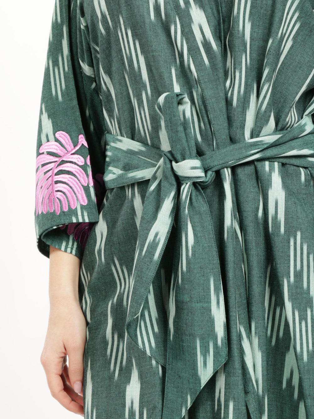 KLEED Kimono Jaisal in Cotone Verde con Ricami Rosa Verde+Color